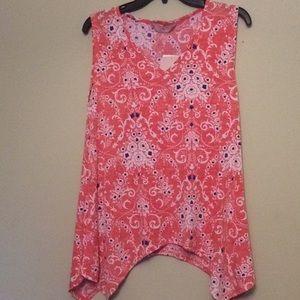 Coral tank top with pattern